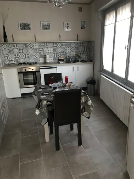Maison Avec Jacuzzi Privatif Cambrai Dış mekan fotoğraf